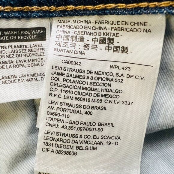 Levi’s 501 Button Fly Jeans Men's Size 48 X 34 - Picture 15 of 16